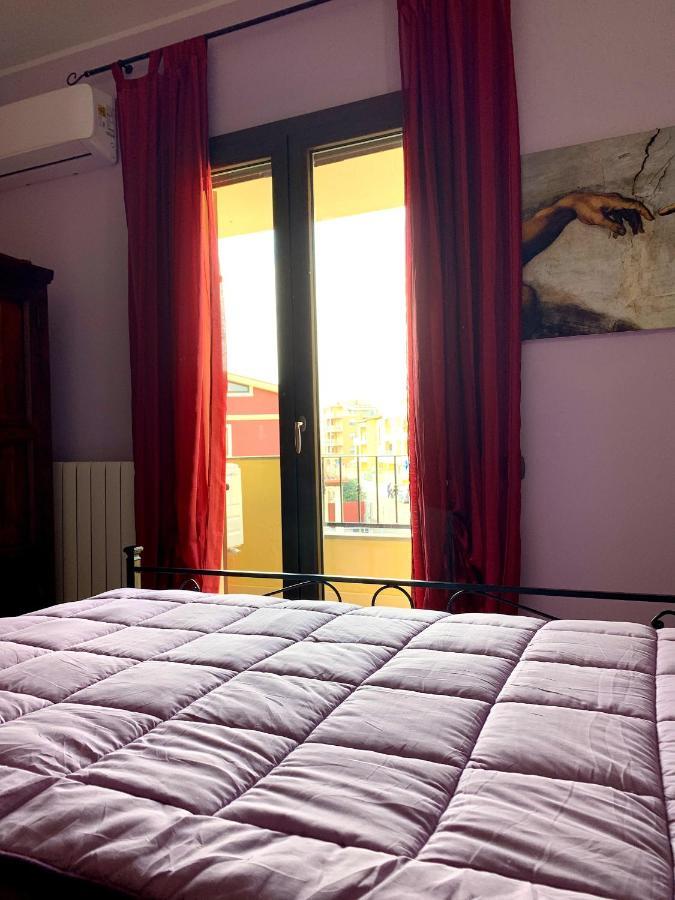 Alex Room Airport Elmas Ngoại thất bức ảnh